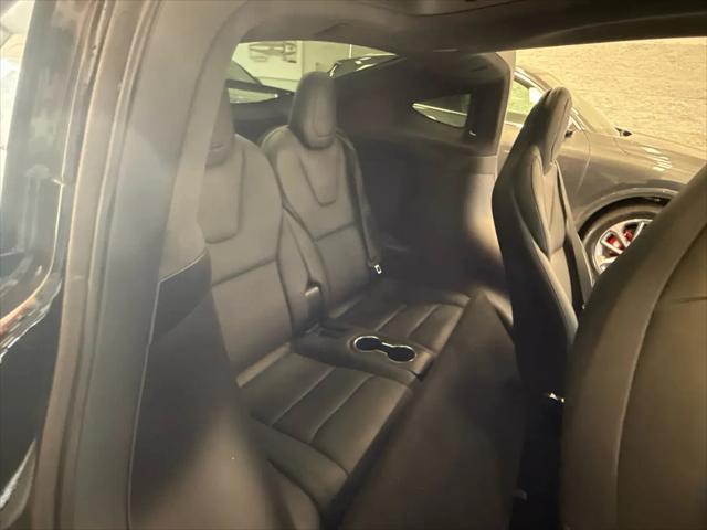 2022 Tesla Model X Plaid Tri Motor All-Wheel Drive