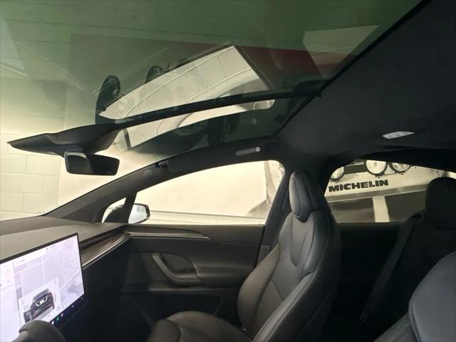 2022 Tesla Model X Plaid Tri Motor All-Wheel Drive