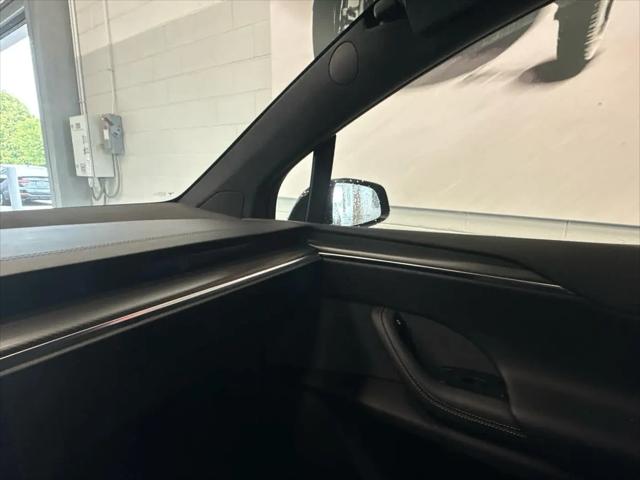2022 Tesla Model X Plaid Tri Motor All-Wheel Drive