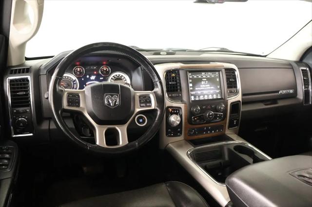 2017 Ram 1500 Laramie Crew Cab 4x4 5'7" Box