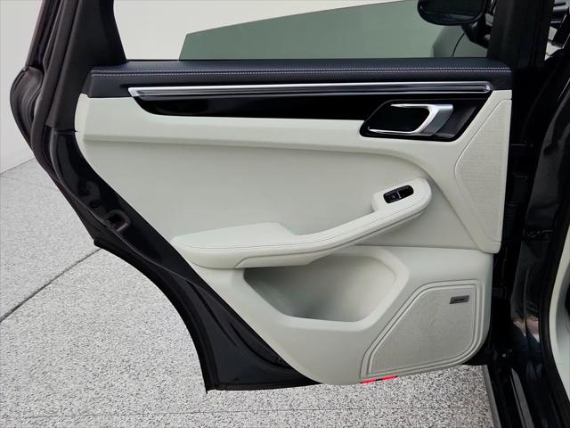 2024 Porsche Macan S