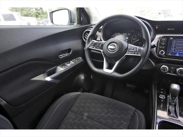 2023 Nissan Kicks SV Xtronic CVT