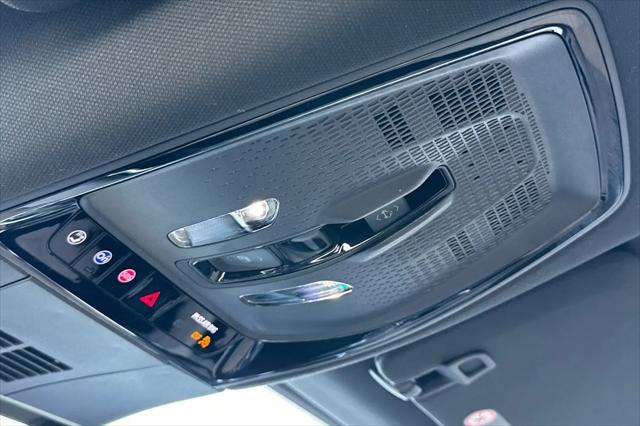 2024 Cadillac iQ Sport w/1SK