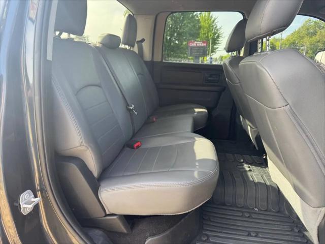 2018 Ram 2500 Tradesman Crew Cab 4x4 8' Box