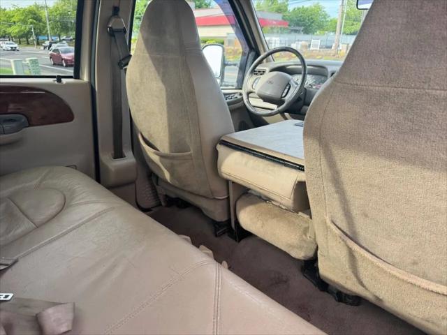 2000 Ford F-250 Lariat