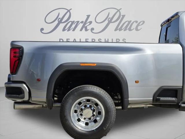 2026 GMC Sierra 3500HD Crew Cab, Long Bed, Denali Dual Rear Wheel, 4WD