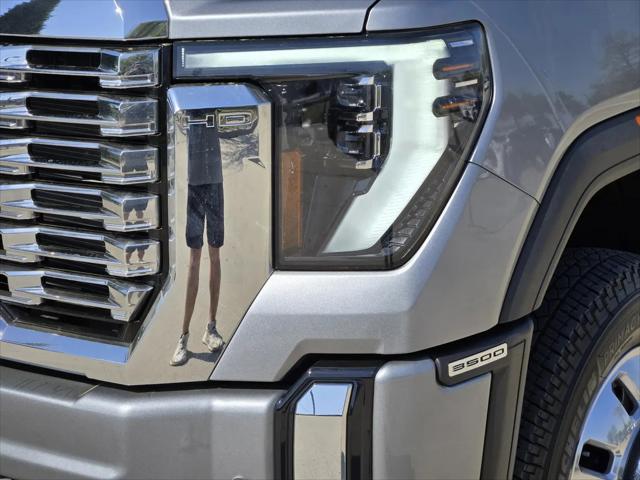 2026 GMC Sierra 3500HD Crew Cab, Long Bed, Denali Dual Rear Wheel, 4WD