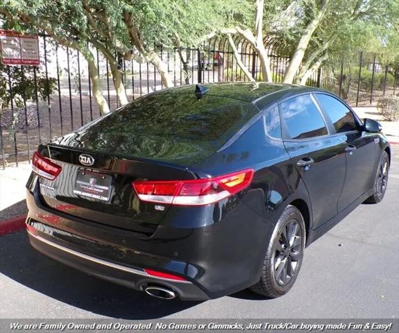 2018 Kia Optima LX