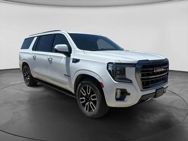 2022 GMC Yukon XL 4WD AT4 for sale in Mount Carroll, IL