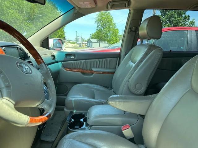 2006 Toyota Sienna XLE Limited