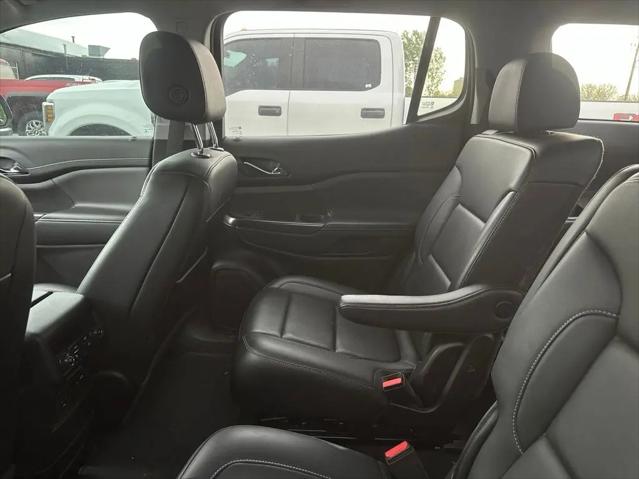 2021 GMC Acadia AWD SLT