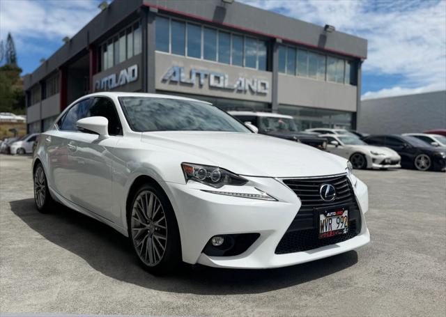 2016 Lexus IS 200t IS 200t Sedan 4D