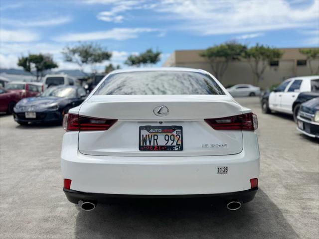 2016 Lexus IS 200t IS 200t Sedan 4D