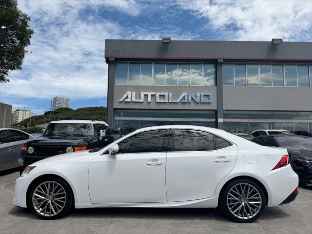 2016 Lexus IS 200t IS 200t Sedan 4D