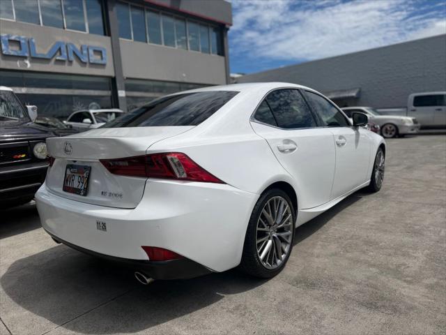 2016 Lexus IS 200t IS 200t Sedan 4D