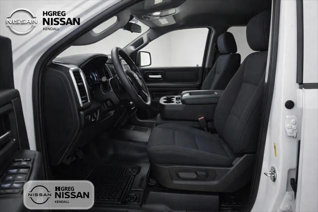 2022 Ram 3500 Tradesman/SLT/Laramie/Limited