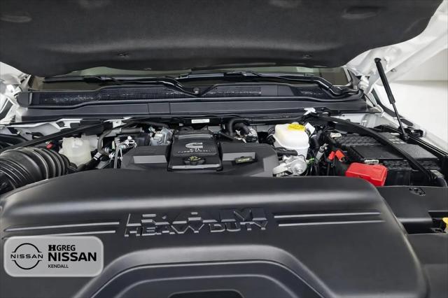 2022 Ram 2500 Tradesman Crew Cab 4x4 6'4" Box