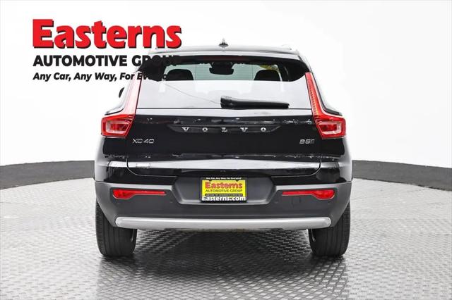 2024 Volvo XC40 Core