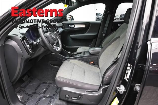 2024 Volvo XC40 Core