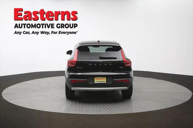 2024 Volvo XC40 Core