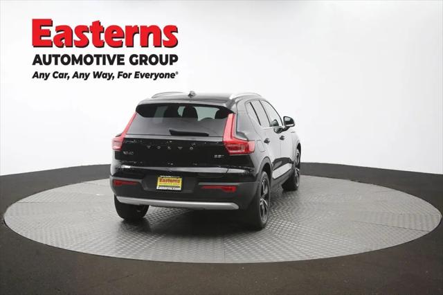 2024 Volvo XC40 Core