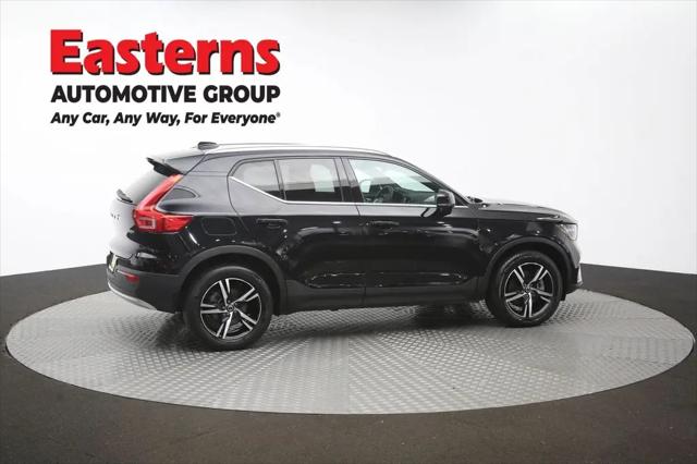 2024 Volvo XC40 Core