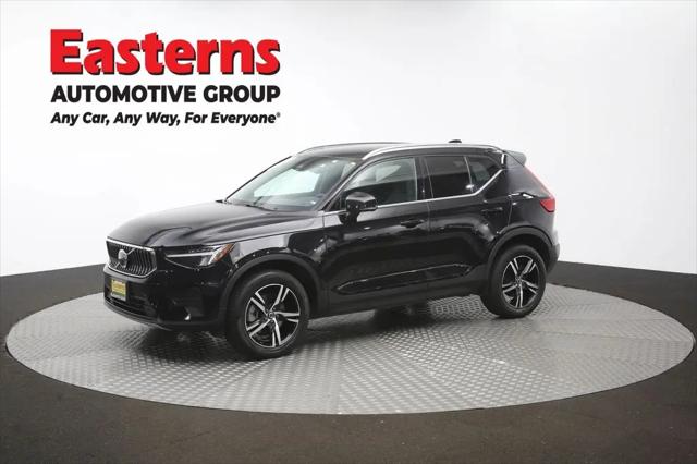 2024 Volvo XC40 Core