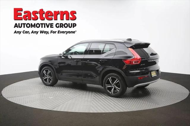 2024 Volvo XC40 Core