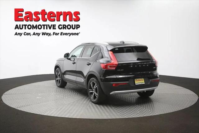 2024 Volvo XC40 Core