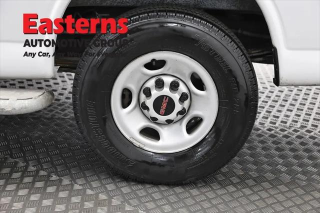 2024 GMC Savana Cargo RWD 2500 Regular Wheelbase Work Van