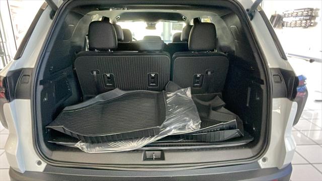 2026 Chevrolet Traverse FWD LT