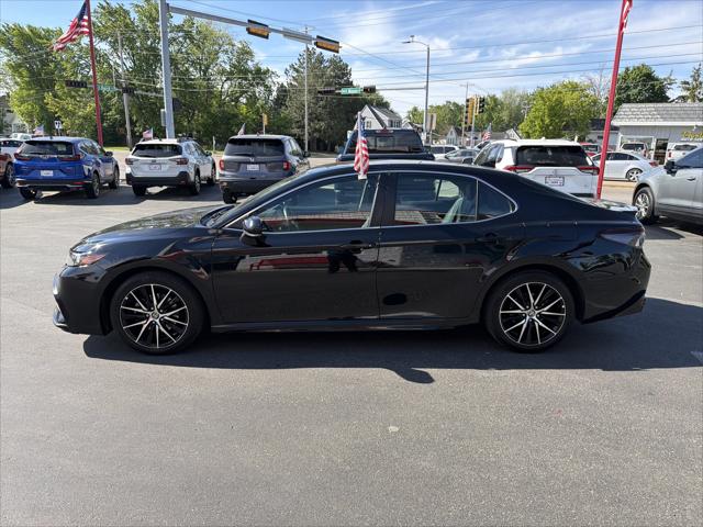 2022 Toyota Camry Unknown