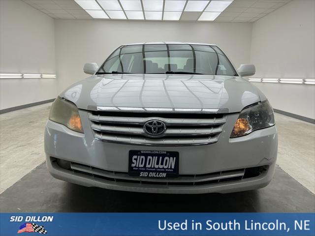 2005 Toyota Avalon XLS