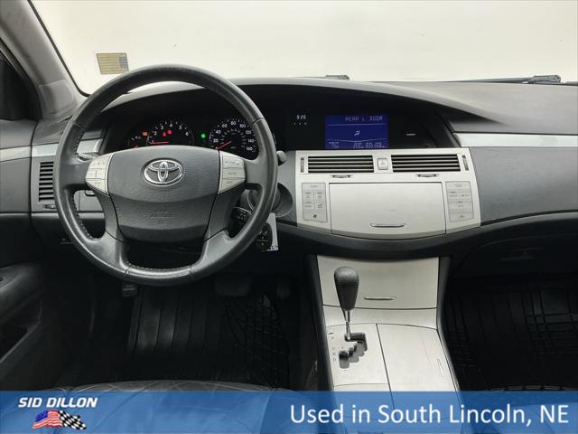 2005 Toyota Avalon XLS