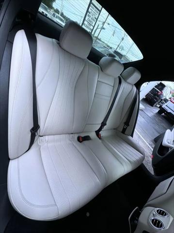 2017 Mercedes-Benz E-CLASS E 300 4MATIC