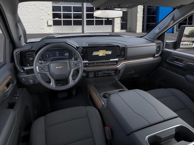 2026 Chevrolet Silverado 2500HD Crew Cab, Standard Bed, LT, 4WD