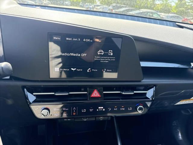 2026 Kia Niro LX