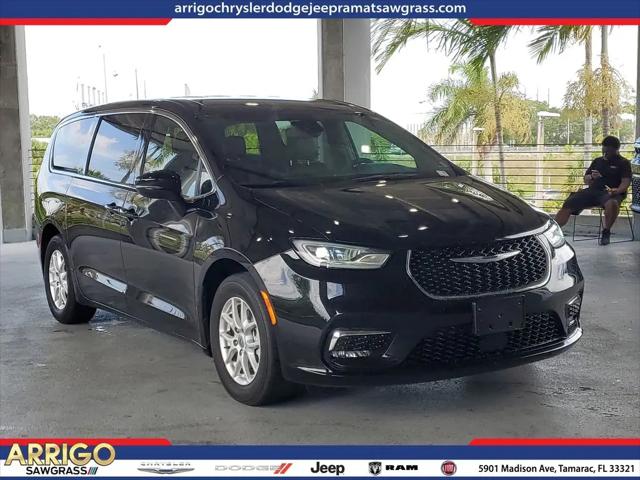 2025 Chrysler Pacifica Select for sale in Tamarac, FL