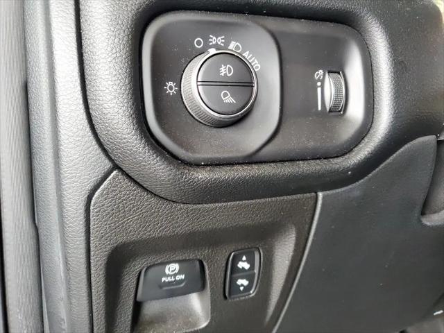 2022 Ram 1500 Big Horn Quad Cab 4x2 6'4" Box