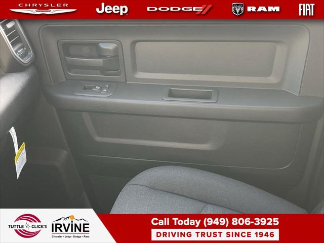 2026 Ram 2500 Black Express Crew Cab 4x4 64 Box