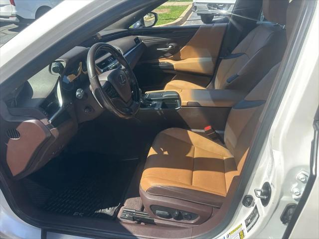 2021 Lexus ES 250 Unknown