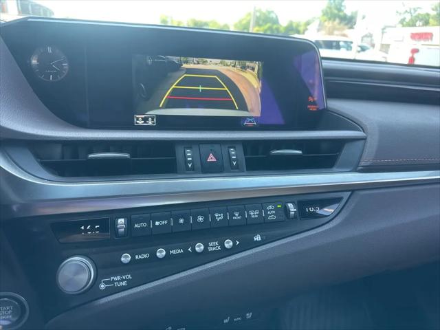 2021 Lexus ES 250 Unknown