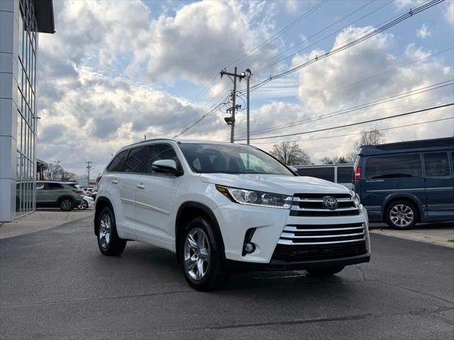 2019 Toyota Highlander Limited Platinum