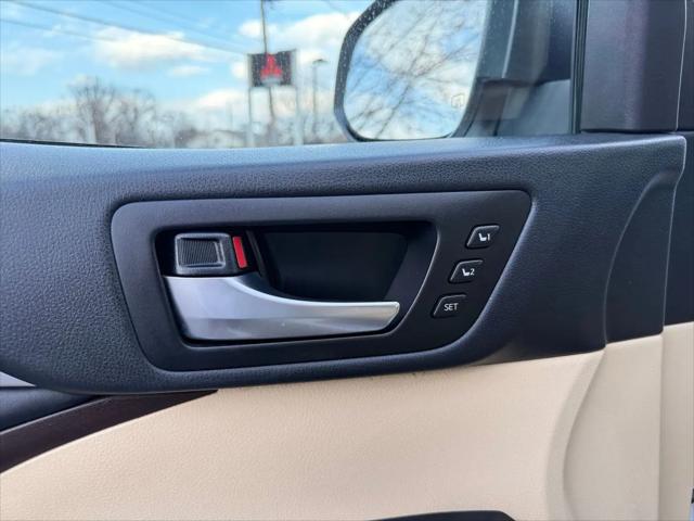 2019 Toyota Highlander Limited Platinum
