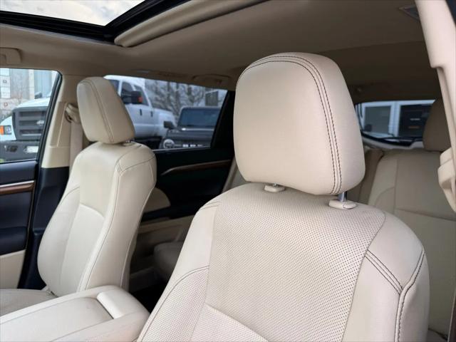 2019 Toyota Highlander Limited Platinum