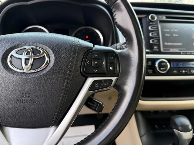 2019 Toyota Highlander Limited Platinum