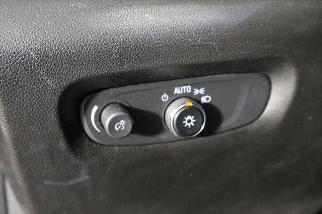 2021 Chevrolet Traverse AWD LS