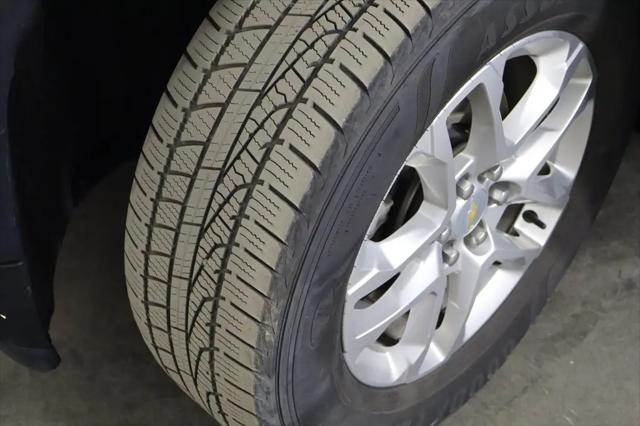 2021 Chevrolet Traverse AWD LS