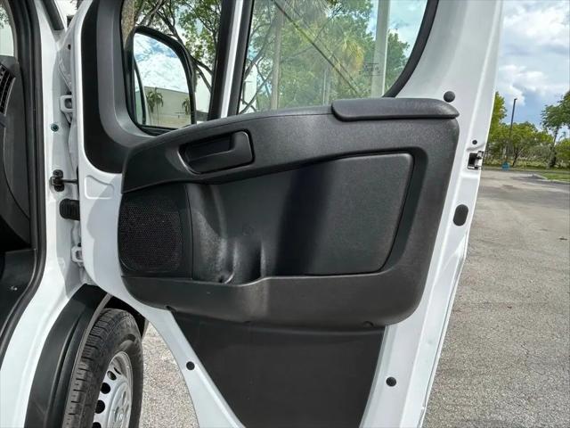2025 Ram ProMaster 2500 Cargo Van Tradesman High Roof 159" WB w/Pass Seat