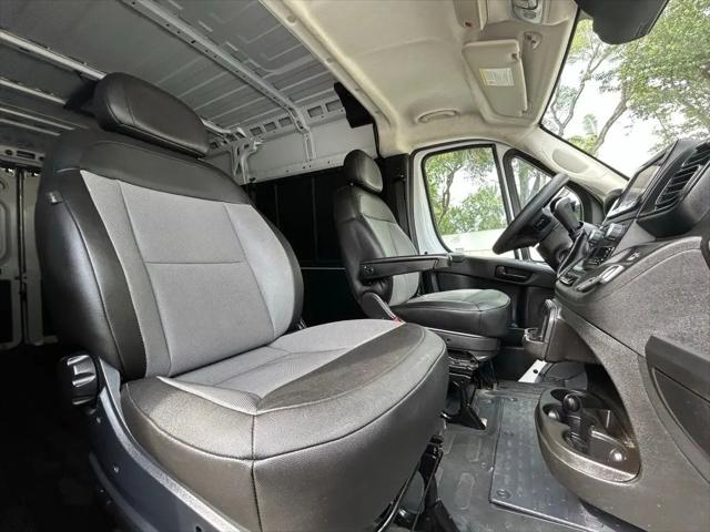 2025 Ram ProMaster 2500 Cargo Van Tradesman High Roof 159" WB w/Pass Seat
